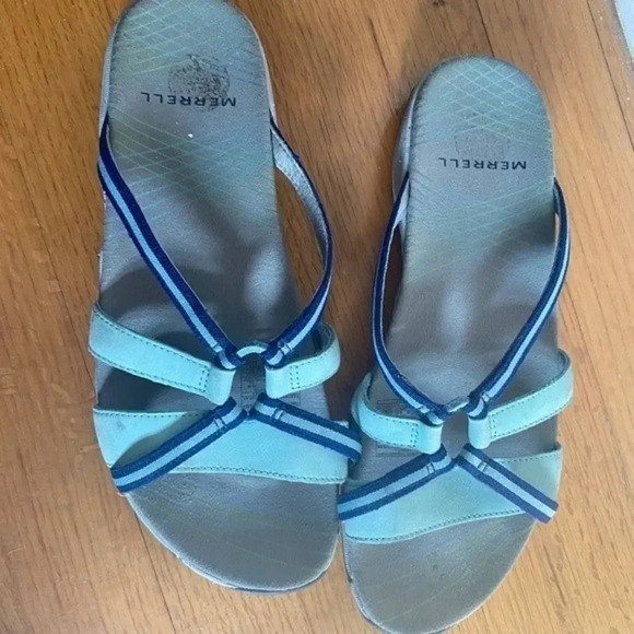 Merrell Blue Slip on Sandals - Picture 2 of 11